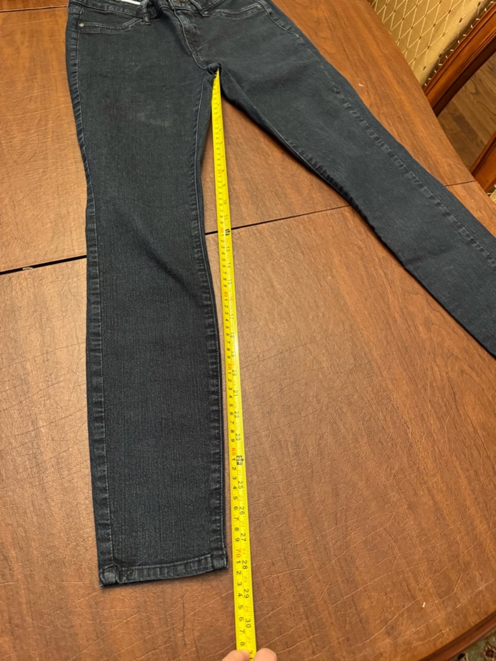 Rich & Skinny Women's Dark Wash Skinny Jeans Size 27, Stretch Denim, 28" Inseam - Picture 5 of 9